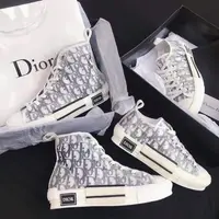 在飛比找蝦皮購物優惠-Dior 11 運動鞋和運動鞋標準表格,青春時尚
