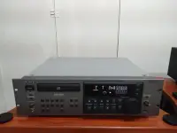 在飛比找Yahoo!奇摩拍賣優惠-SONY CDP D500 專業廣播鑑聽級CD播放機