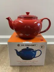 Cerise LE CREUSET 44 oz Large Stoneware 1Qt Teapot Stainless Steel Infuser Ombre