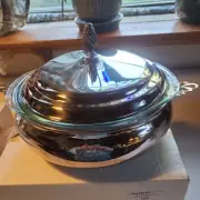 CASSEROLE SERVER 3 piece silver plated 2 quart Pyrex bowl NEW IN BOX vintage