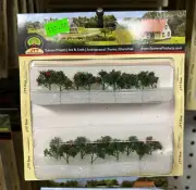 FRUITING BUSH - 3/4" TALL (18 PCS) Bachmann JTT 32510 model landscaping trains