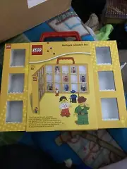NEW LEGO Minifigure Collector's Box Carry Case with Handle - Fits 15 Figures