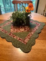 Great Finds Good Friends Collection Green/Burgandy Quilted Table Mat 24"” Square