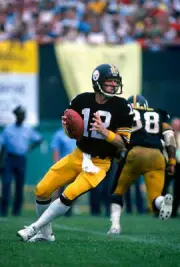 Quarterback Terry Bradshaw Of The Pittsburgh Steelers 1980 NFL Photo 7