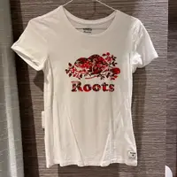 在飛比找PopChill優惠-[二手] roots T-shirt