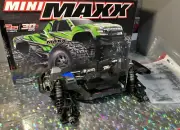 Traxxas Mini-Maxx 4x4 Bl-2s Roller Chassis Parts TRX 107154 -1 Servo Shocks Diff