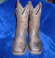 WOLVERINE RANCHER BOOTS SIZE 10 MEDIUM