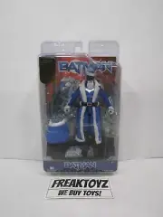 DC Multiverse Batman Batsanta Gold Label Collection, Blue Variant