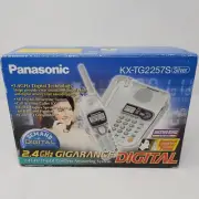 NEW Panasonic Cordless Telephone Answering System 2.4GHz KX-TG2257S Silver