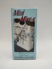 New Old Stock Vintage SUNTONE Mini Mixer Battery Operated NIB Beat Whip Tested