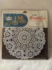 Vintage Roylcraft Foil Doilies Silver 12-8” Doilies