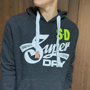 美國百分百【全新真品】Superdry 極度乾燥 帽T 連帽長袖T恤 上衣 刷毛 復古 男 鐵灰 L號 E928