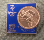 GILT 2000 OLYMPIC SPORTS BADGE - ATHLETICS