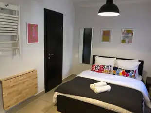 市中心公寓套房 - 20平方公尺/1間專用衛浴Apartment In Davidka Square, Perfect Location