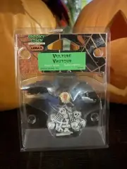 NEW LEMAX SPOOKY TOWN VULTURE ON SKULLS AND BONES 52100 HALLOWEEN ACCESSORY