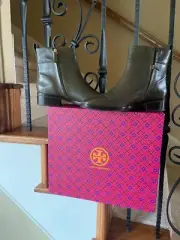 Tory Burch Everly Flat Boots Size 9.5
