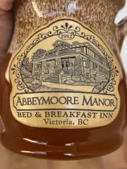 Deneen pottery mug Abby Moore Bed & Breakfast BC, Victoria historic Site
