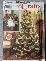 Simplicity Crafts Sewing Pattern 0606 Christmas Decor 1989