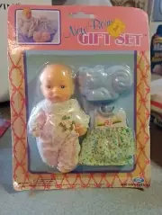 Vtg Newborn Gift Set Cititoy 1990 New Old Stock Mini Doll w/ Xtra Dress & Toy