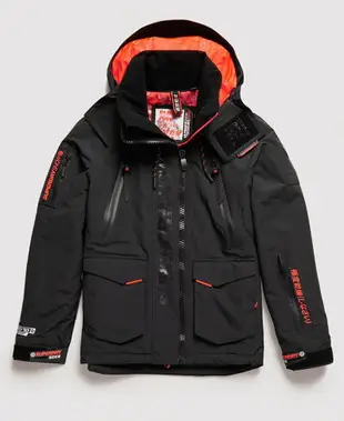 跩狗嚴選 出清 極度乾燥 Superdry 男款 Rescue Snow 滑雪 防風 防水 風衣 雪衣 外套 多功能口袋 滑雪夾克 瑪瑙黑 黑紅