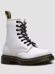 25057100 Doc Dr. Martens Air Wair 1460 Softy White Leather Combat Boots 7 Wmns