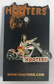 KNOXVILLE, TN - HOOTERS RESTAURANT GIRL ON A WHITE/ORANGE MOTORCYCLE BIKE PIN