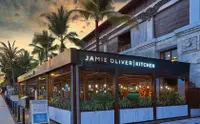 在飛比找KLOOK 客路優惠-巴厘島庫塔Jamie Oliver Kitchen美食體驗