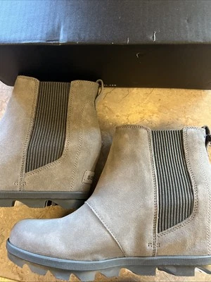 Sorel Women's Joan of Arctic Wedge II Chelsea Boots (Size 11) Gray
