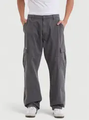 GUESS Jeans Grey Cargo Chino Pants Size: 30, Cotton