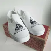 Custom ART 'ILLUMINATI THIRD EYE' By THEDIZZ VANS 10.5