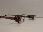 +6.50 HARD TO FIND HIGH POWERED READERS,Spring hinges/design on side