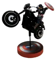 Avengers 2: Age of Ultron - Captain America Rides Premium Motion Statue