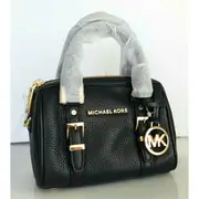 Michael Kors 新款 防刮 手提包 枕頭包 肩背包 側背包 斜挎包 斜背包 MK 女包 【香草巴黎】｜迷人香氛↘限時下殺