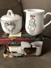 NIB Christmas Corelle Coordinates Callaway Holiday christmas Sugar Creamer Set