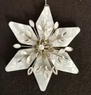 Christmas Tree Decoration Elaborate Snowflake Ornament - From Australia - New