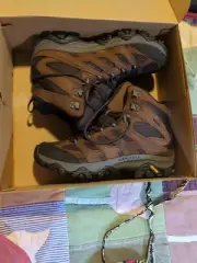 Merrell Moab 3 Mid Vent Walnut Hiking Boot Shoe Men's US sizes 11.5 NEW!! Mens