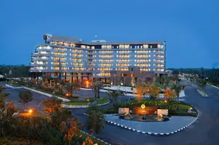 北乾巴魯會議中心大酒店Labersa Grand Hotel &Convention Center Pekanbaru