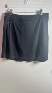 Greg Norman Play dry Golf Womens Skirt Skort Size L Black Pockets Pull On NEW