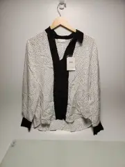 7 For All Mankind Black & White Geometric Pattern Blouse Size Medium RK16
