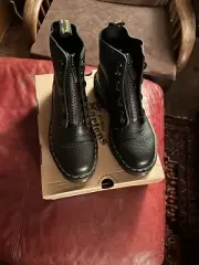 Dr Martens Sinclair Boots m7/41 NIB