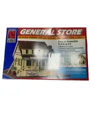 General Store Life-Like Trains HO Scale Building Kit Model Sealed #1351 New Box