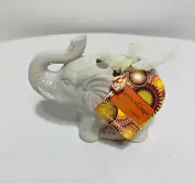 Ceramic White Elephant Decoration With Bamboo Ginger Fragance Sachet