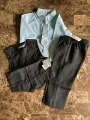 Van Heusen Four Piece Suit 18 Months