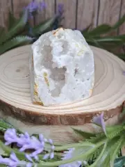 Beautiful Clear Quartz Crystal Cluster Geode Tower 4.9cm 57g Specimen Raw
