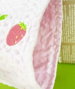 【震撼精品百貨】Hello Kitty 凱蒂貓 捲筒面紙套-粉草莓【共1款】 震撼日式精品百貨