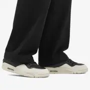 Air Jordan 4 RM