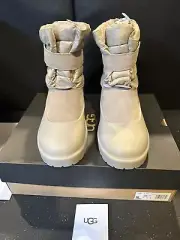 UGG DUNE CLASSIC SHORT PULL-ON WEATHER WINTER BOOTS, MEN US 11 with rubber guard