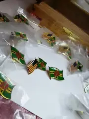 19 Dominica and USA FLAG Together Dominica Country PINs Collectible Hat Tie