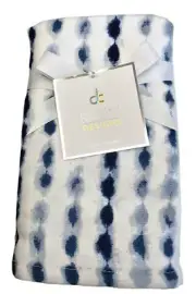 Deborah Connolly Set of 2 Hand Towels Bathroom Summer Beach Tye Dye White Blue