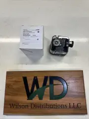 Honeywell Pressure Switch 0.4-4 IN W.C. DG 10T-22N New In Box 84447812 1/4” Npt